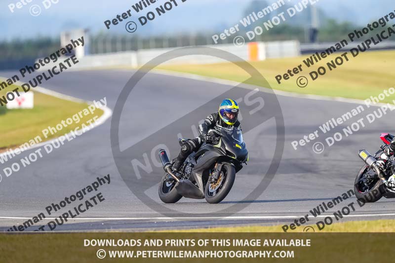 enduro digital images;event digital images;eventdigitalimages;no limits trackdays;peter wileman photography;racing digital images;snetterton;snetterton no limits trackday;snetterton photographs;snetterton trackday photographs;trackday digital images;trackday photos